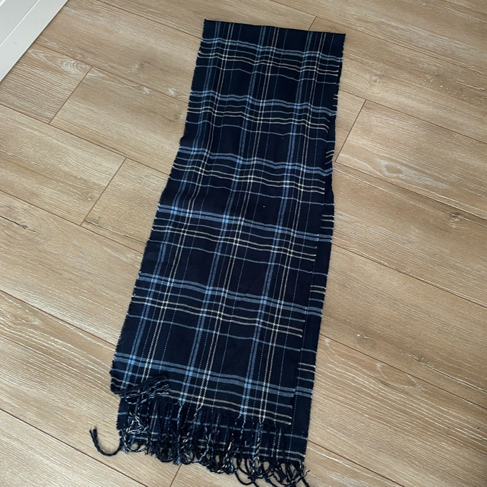 Blue New Lucky Brand Flannel Plaid Scarf